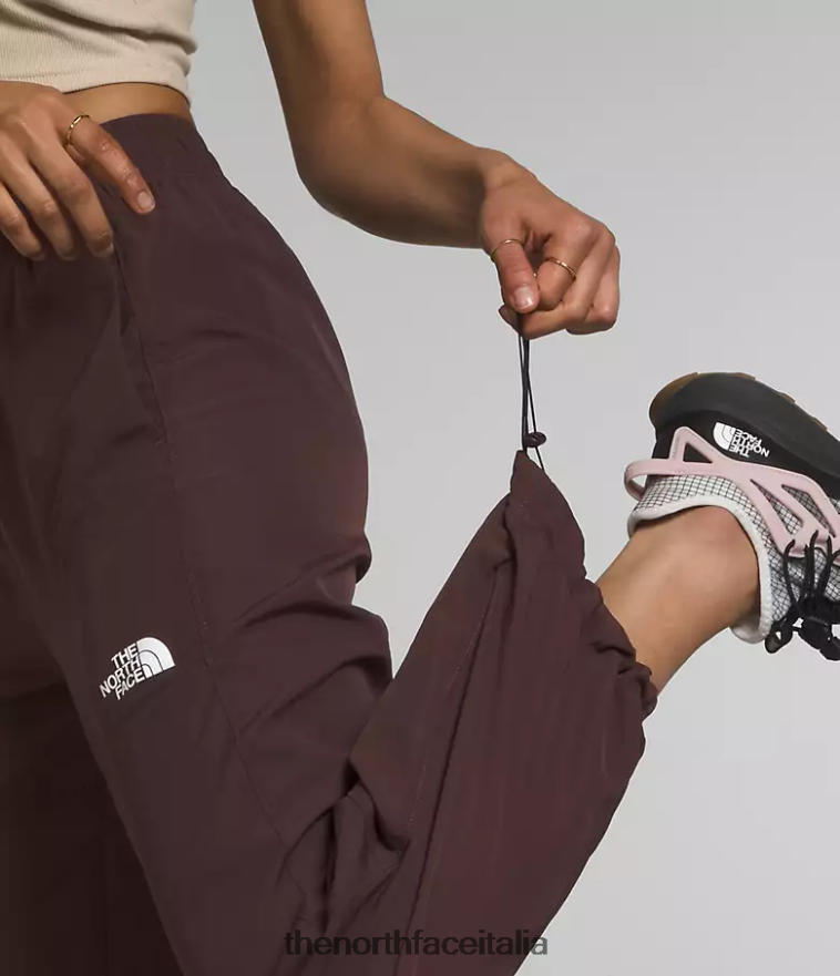 The North Face vestiario 460N8D1099 marrone carbone donne pantaloni facili in nylon tnf