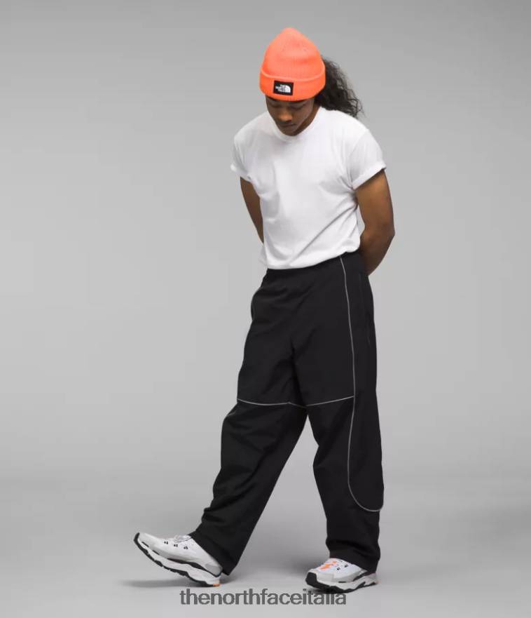 The North Face vestiario 460N8D1307 grazie nero uomini pantaloni antivento con tubazioni in tek